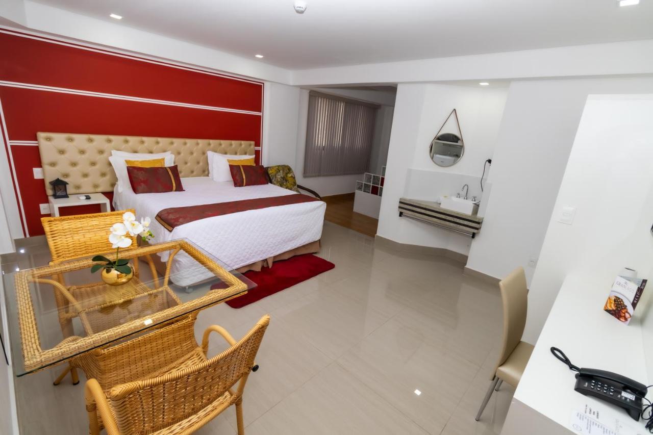 Granlago Hotel Pouso Alegre Exterior photo